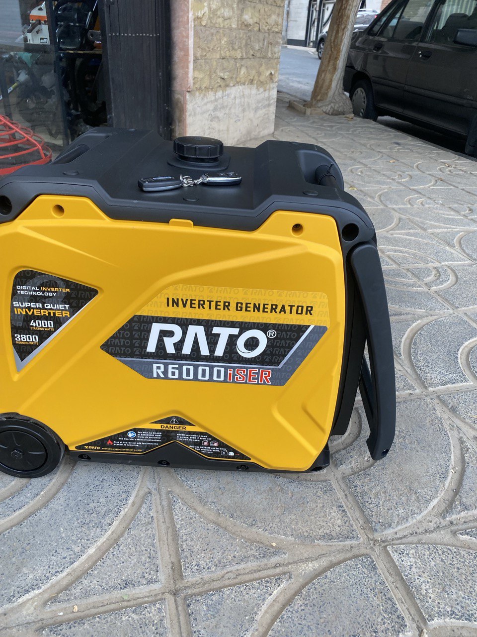 موتور برق راتو 4 کیلووات سایلنت مدل R6000iSER