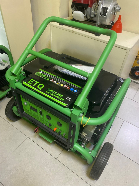 موتور برق بنزینی ETQ مدل 11000 توان 8.5 کیلووات