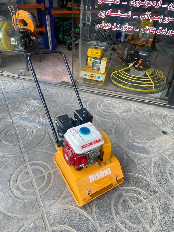 کمپکتور هیساکی 1.5 تن با موتور طرح هوندایی